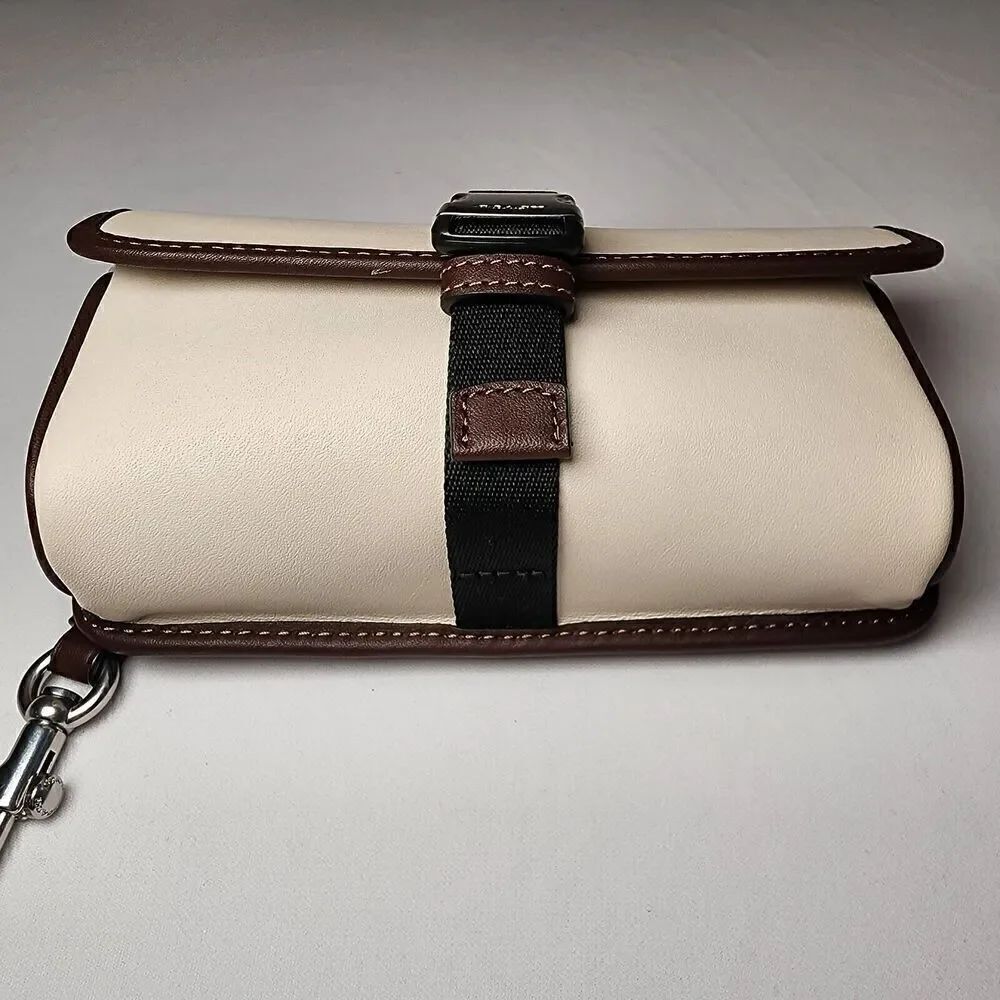 NWT Coach CU238 Leather Racer Pouch In Chalk Maple - Picture 5 of 6